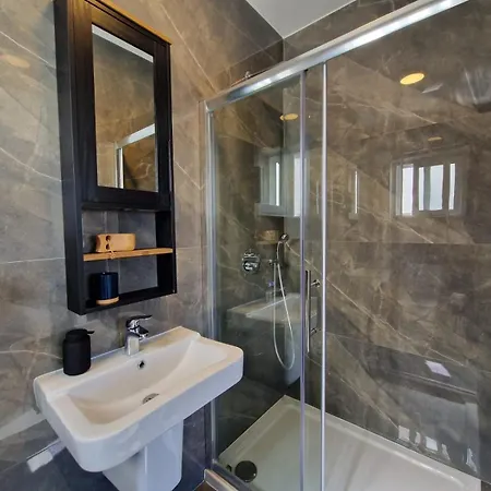 Sea View New Penthouse Terrace & Garage Parking Apartment *