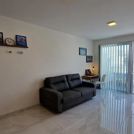 Lägenhet Sea View New Penthouse Terrace & Garage Parking St. Paul's Bay