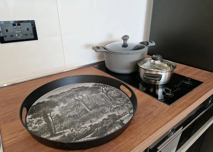 Sea View New Penthouse Terrace & Garage Parking *