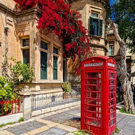 Sea View New Penthouse Terrace & Garage Parking