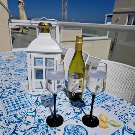 Sea View New Penthouse Terrace & Garage Parking St. Paul's Bay