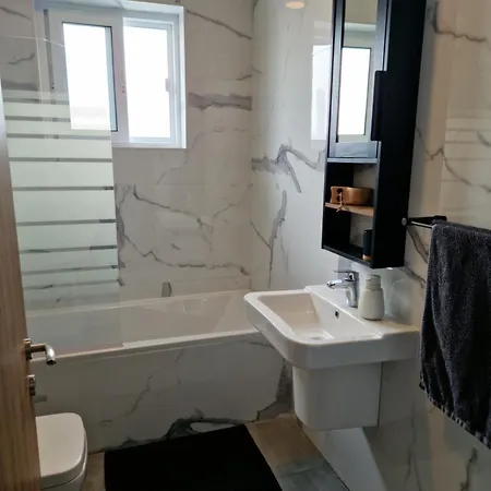 Sea View New Penthouse Terrace & Garage Parking St. Paul's Bay