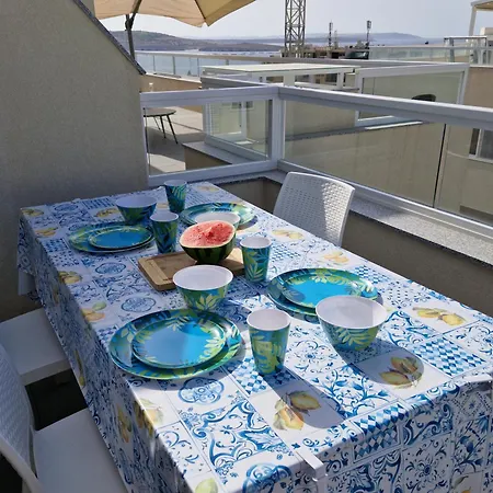 Sea View New Penthouse Terrace & Garage Parking *