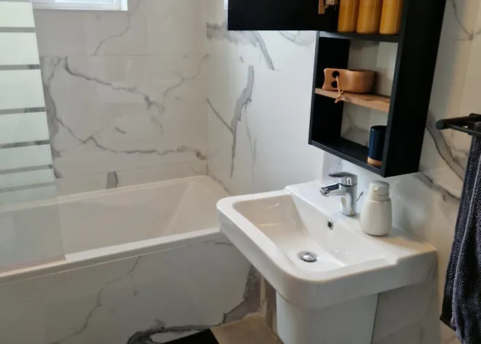 Sea View New Penthouse Terrace & Garage Parking