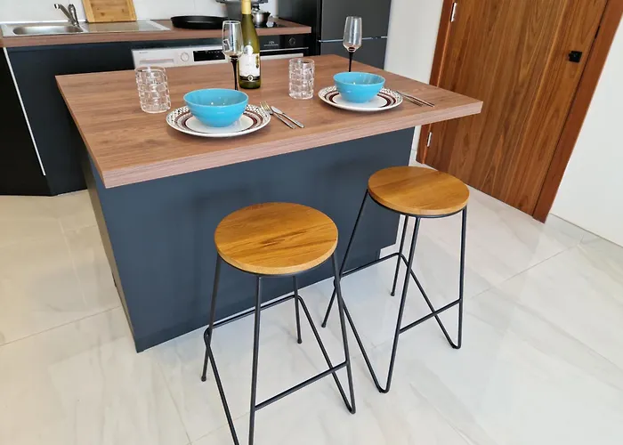 Sea View New Penthouse Terrace & Garage Parking * St. Paul's Bay