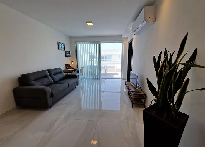 Sea View New Penthouse Terrace & Garage Parking Apartamento *