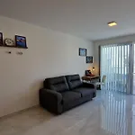 Apartamento Sea View New Penthouse Terrace & Garage Parking St. Paul's Bay