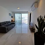 Sea View New Penthouse Terrace & Garage Parking Apartamento *