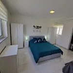 Sea View New Penthouse Terrace & Garage Parking Apartamento