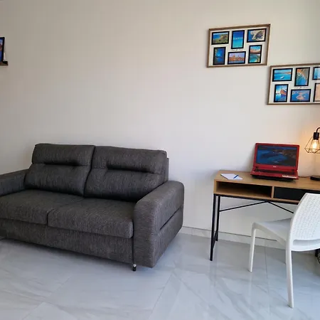 Sea View New Penthouse Terrace & Garage Parking * San Pawl il-Baħar