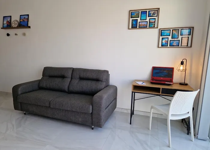 Sea View New Penthouse Terrace & Garage Parking * San Pawl il-Baħar