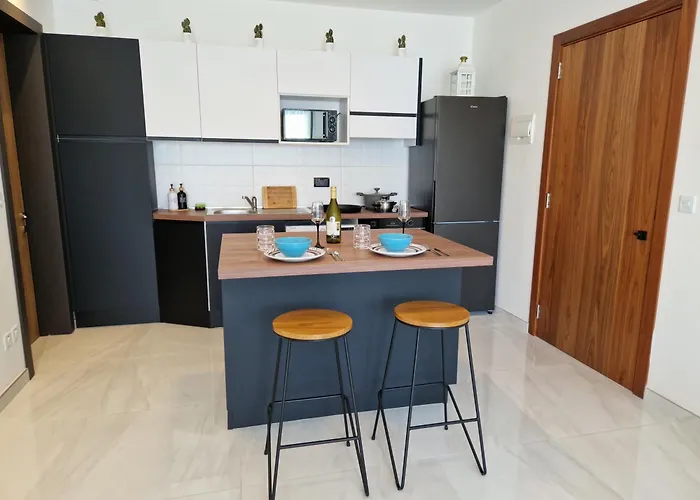 Appartement Sea View New Penthouse Terrace & Garage Parking