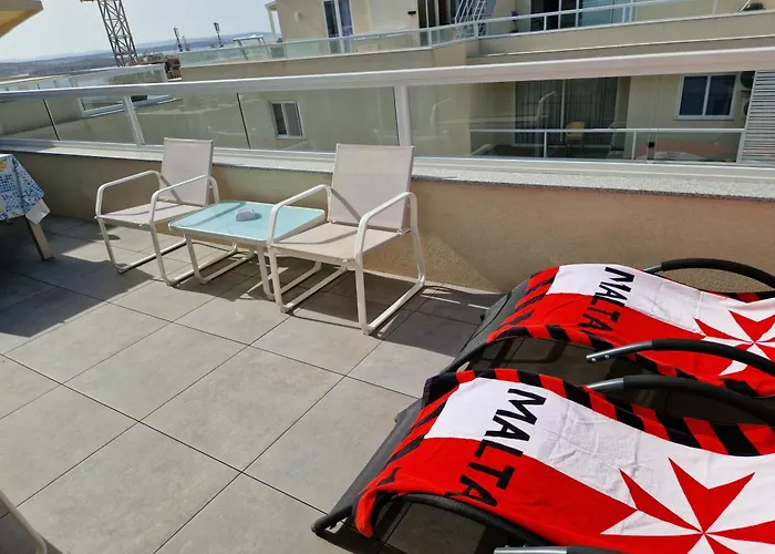 Sea View New Penthouse Terrace & Garage Parking