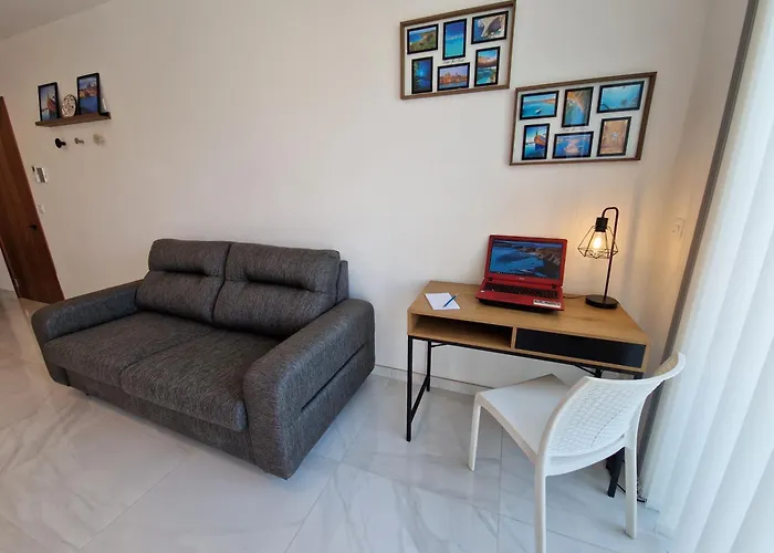 Sea View New Penthouse Terrace & Garage Parking San Pawl il-Baħar