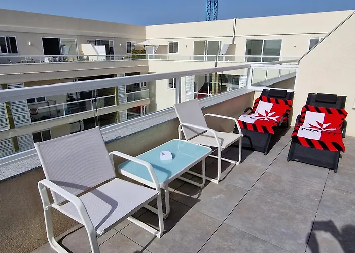 Sea View New Penthouse Terrace & Garage Parking